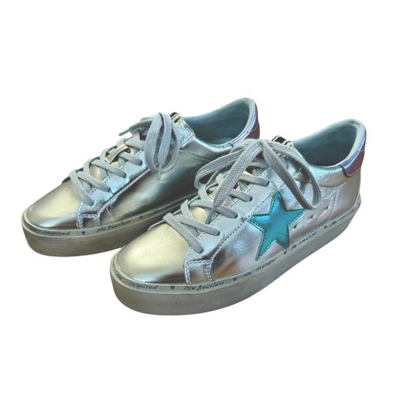 SHU SHOP Petula Platform Sneakers Metallic Silver Gold Stars Vegan Leather Sz 8 - Picture 3 of 13